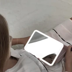 Beautycase mit LED-Spiegel BELLE ^ AILORIA Hot