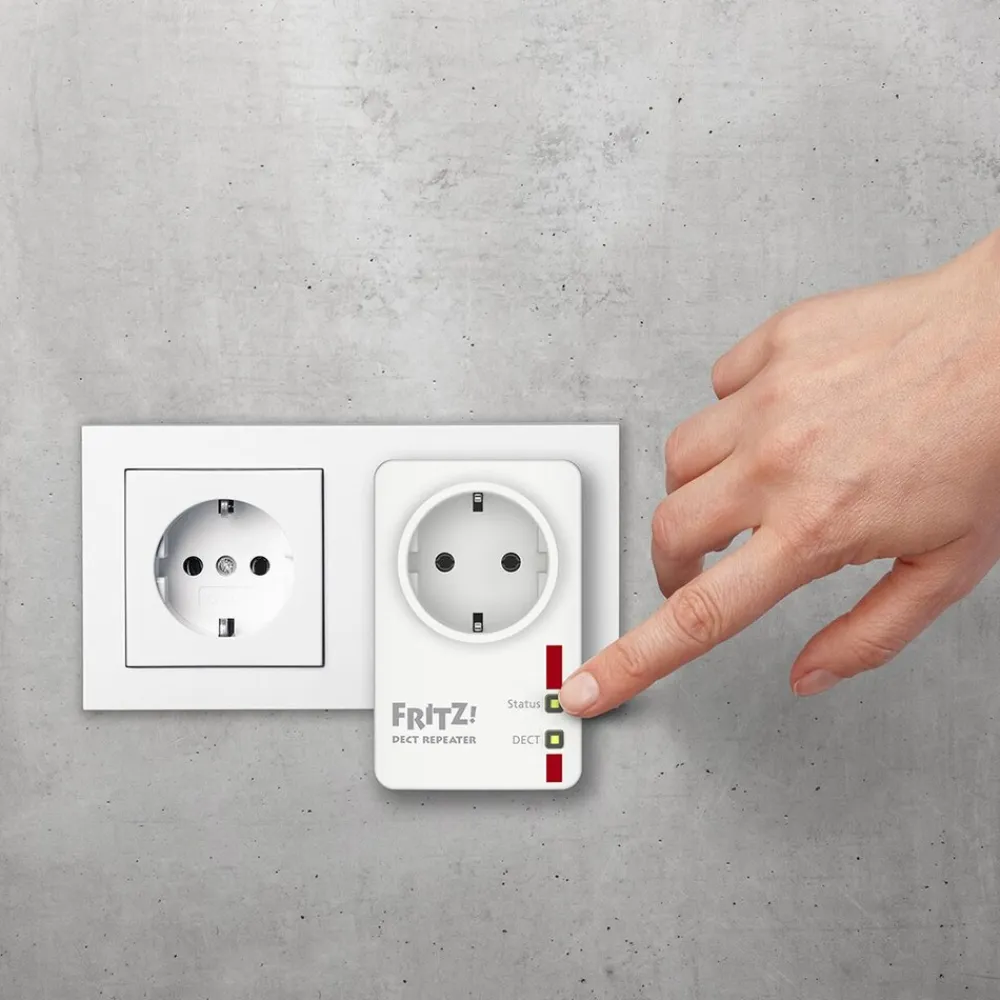 AVM FRITZ!DECT Repeater 100 Outlet