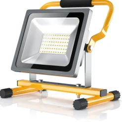 LED Baustrahler für Innen- und Außenbereich 30W / 2500 Lumen / IP65 (wasserfest) ^ Brandson