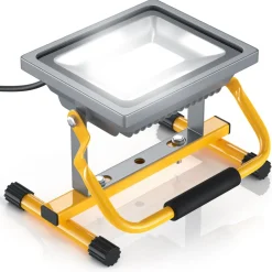 LED Baustrahler für Innen- und Außenbereich 30W / 2500 Lumen / IP65 (wasserfest) ^ Brandson
