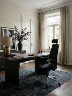 KADIMA DESIGN Bürostuhl Schwarz Stoff drehbar mit Kopfstütze, Synchronmechanik und Wippfunktion bis 120kg New