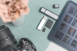 DIGITUS Dual Card Reader Hub USB-C™ / USB 3.0, OTG ^ Assmann