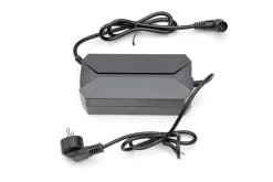 E-Seniorenmobil Yogi-IQ, Lithium-Akku, 3-Rad, 1000 Watt, Schwarz ^ ECONELO Clearance