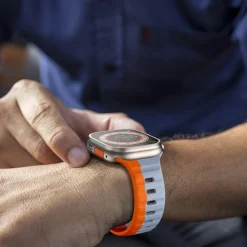 Für Apple Watch Ultra 2 / 1 49mm Silikon Design Wellen Armband Orange ^ Wigento New