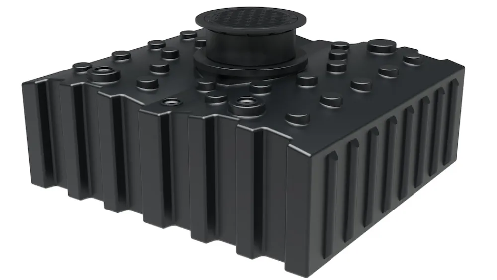 Regenwasser-Flachtank 4.000 l mit Ausgleichsdom und begehbarer Abdeckung ^ GREENLIFE New