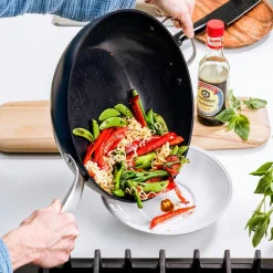 Copenhagen (CC003111-001) Wok ^ GreenPan Online