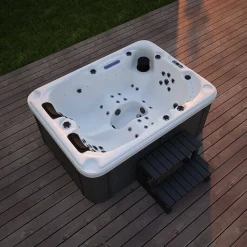 Home Deluxe Outdoor Whirlpool BEACH - Mit Treppe und Thermoabdeckung Sale