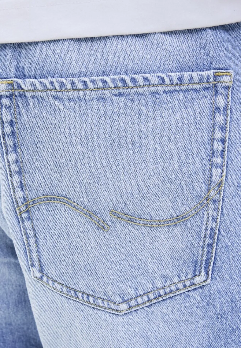 hort TONY Jean-hort ^ JACK & JONES Hot