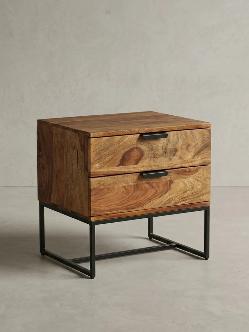 KADIMA DESIGN Industrial Nachtkonsole aus Sheesham-Holz und Eisen, 2 Schubladen, 50x40x51 cm Outlet