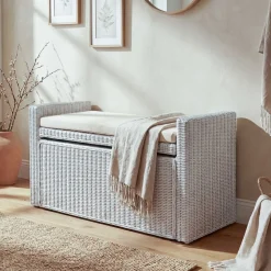 Sitzbank Genua Garderobenbank Bank Sitzhocker, mit Stauraum Kissen Kubu Rattan 88cm ~ weiß ^ MCW Online