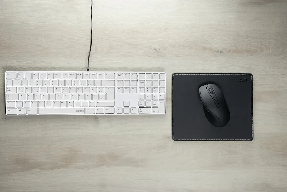 Speedlink RIVA Slim Metal Scissor Keyboard, white - DE Layout Best