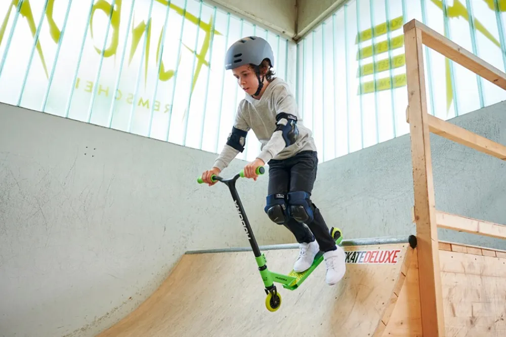 Hudora Stunt Scooter Kids, - versch. Farben grün New