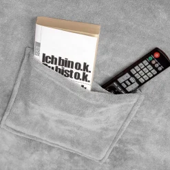 ® Kuscheldecke mit Ärmeln, 170 x 200 cm, warm, inklusive Tasche auf der Vorderseite ^ TecTake Clearance