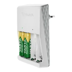 Varta Ladegerät Plug Charger 4x AA 56706 2100mAh (4,5 h Ladezeit, lädt 2 oder 4 AA oder AAA Akkus, Ladeanzeige, 4x Recharge Accu Power AA 2100 mAh) Sale