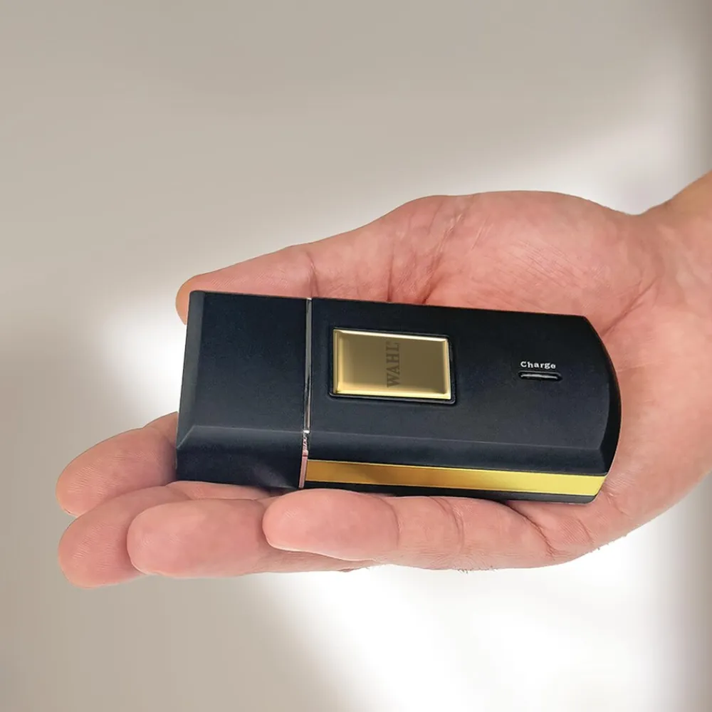 Wahl 07057-016 Travel Shaver Gold Edition Hot