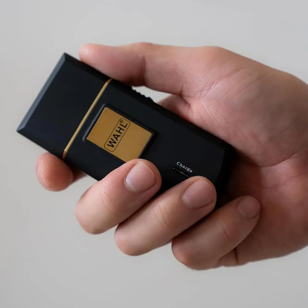 Wahl 07057-016 Travel Shaver Gold Edition Hot