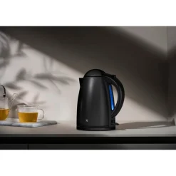 WMF Stelio Deep Black Wasserkocher (1,7 Liter, 2400 Watt)